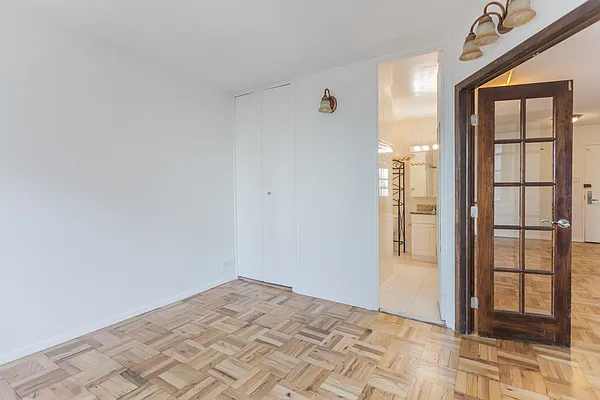 Sold by Noble Realty | media 11