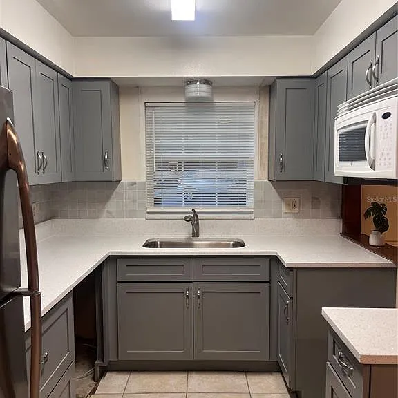 6821 Derrick Dr — Photo 13