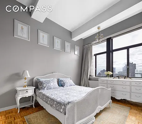 Sold by Compass | media 3