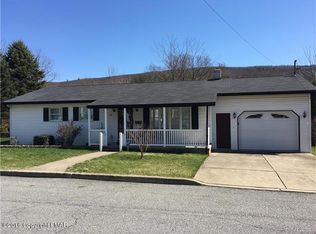 622 South St, Jim Thorpe, PA 18229