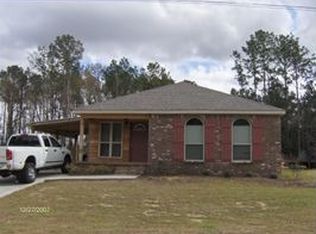 2 Cody Ln, Hattiesburg, MS 39402