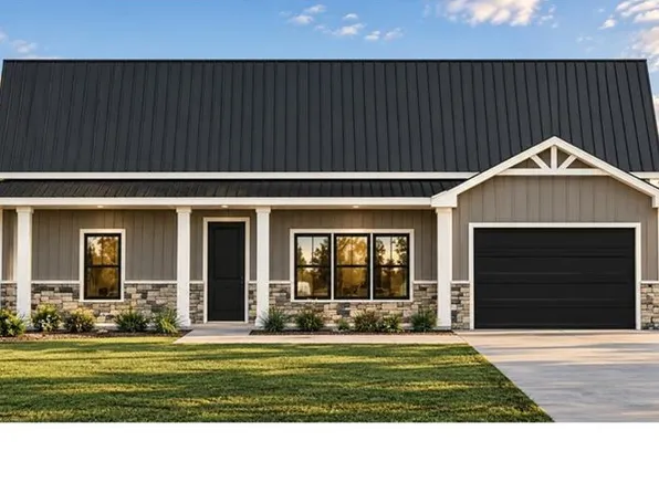 105 Starrview Dr, Rio Grande City, TX 78582