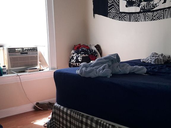 5th image of 4207 23rd Ave APT 3R