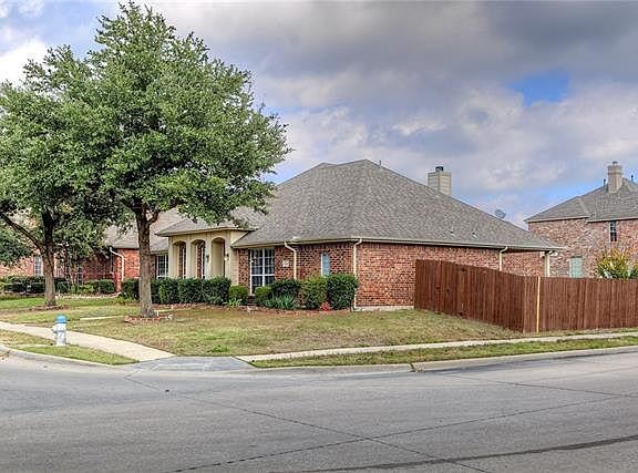 3rd image of 7102 Melton Dr