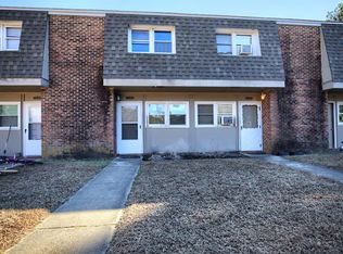 7046 Bray Rd, Hayes, VA 23072