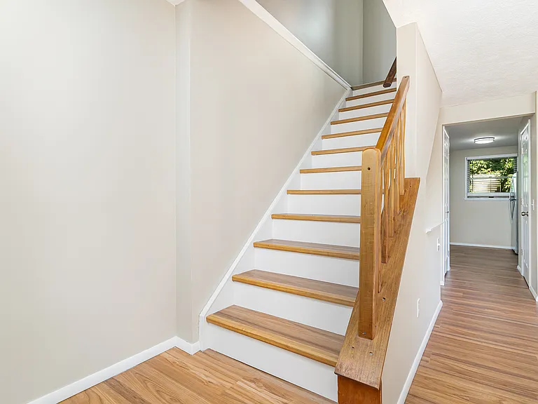 20 Garrison Dr — Photo 9