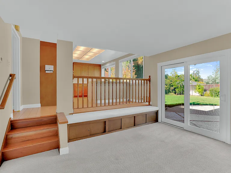 7013 Elmsdale Dr — Photo 13