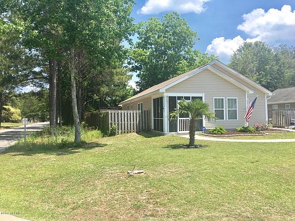 2nd image of 1090 Sunburst Way NE