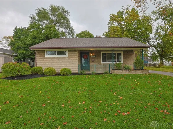 2112 Colton Dr, Dayton, OH 45420