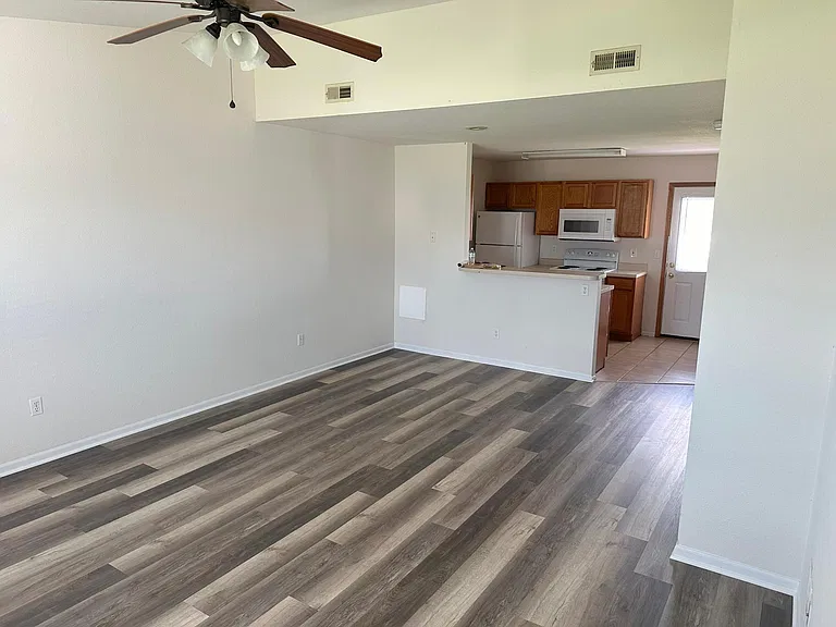 1521 Native Dancer Ct — Photo 4