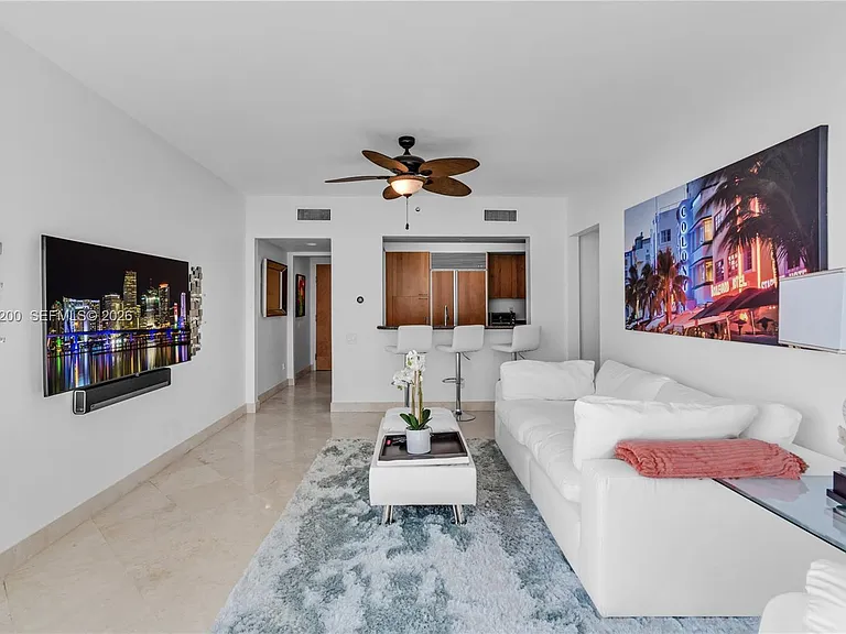 1500 Ocean Dr #907 — Photo 3