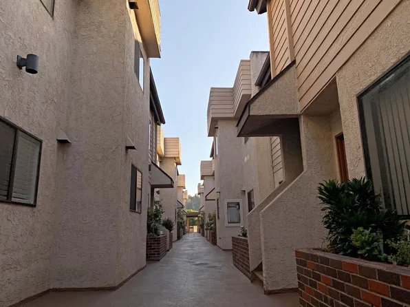 1010-1012 E Acacia Ave, 1010-1012 E Acacia Ave #212, Glendale, CA 91205