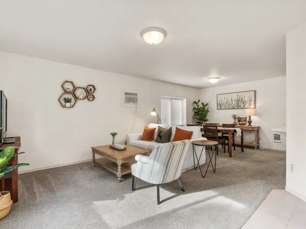 1112 N B St APT 1, Ellensburg, WA 98926