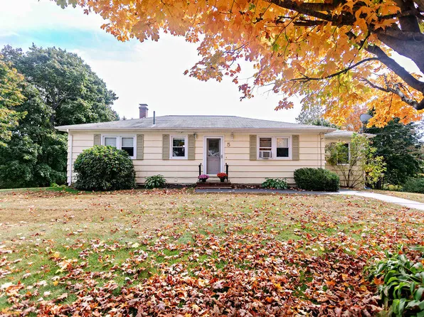 5 Lark Street, Westbrook, ME 04092