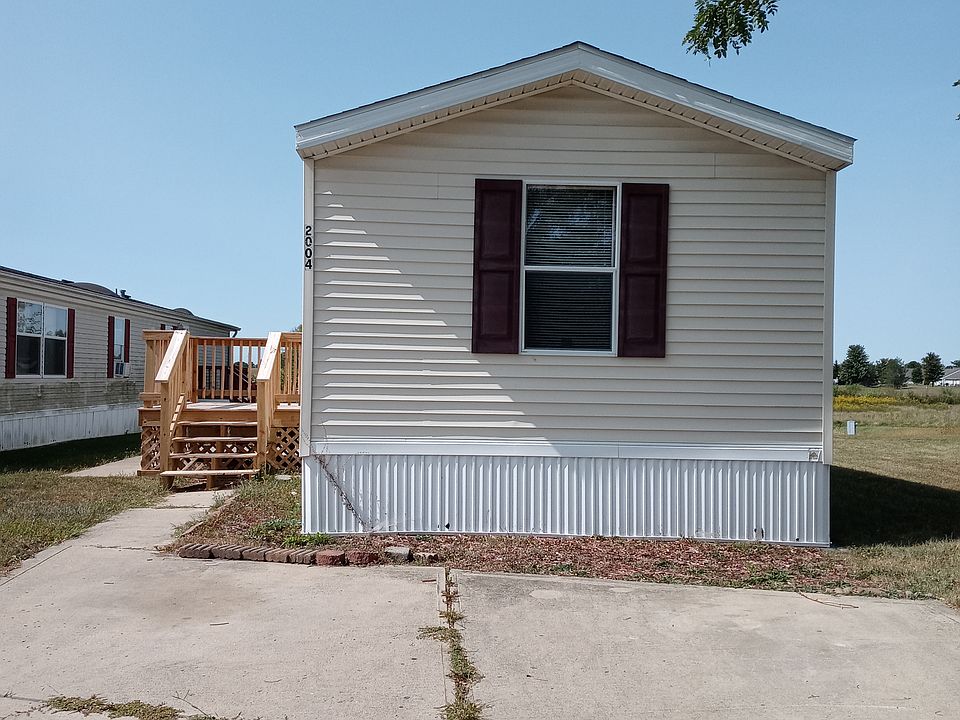 1st image of 225 Pebble Creek Dr #230