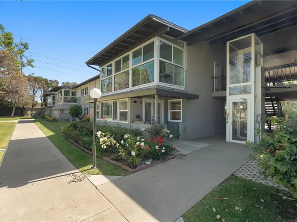 1881 Saint John Rd APT 37B, Seal Beach, CA 90740