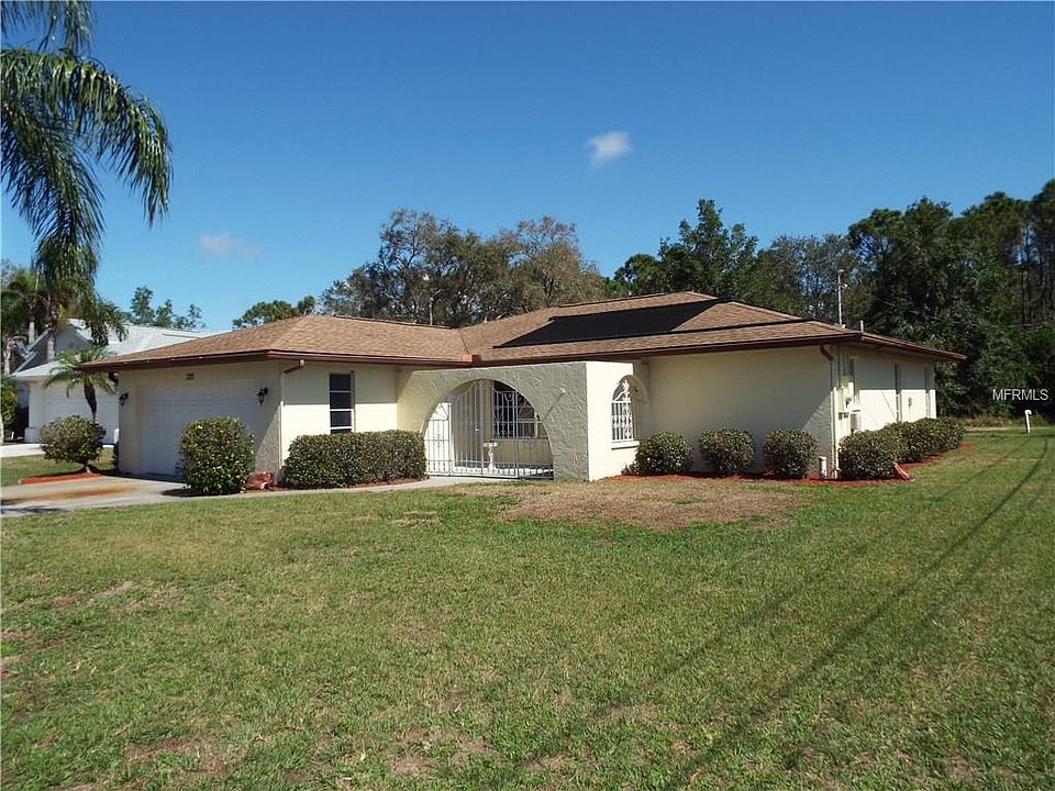 1st image of 320 Penrose Cir