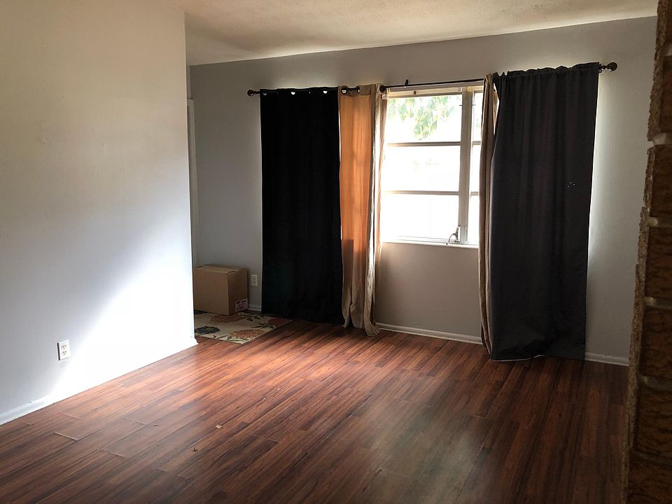 2nd image of 7169 Eudine Dr S