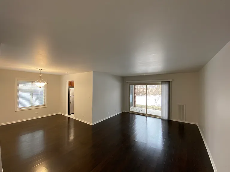905 Knottingham Dr #1A — Photo 3