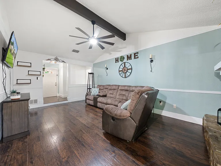 6244 Melinda Dr — Photo 11