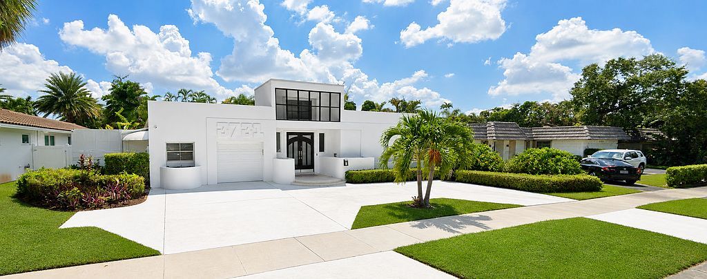 3731 N 55th Ave - Property Image