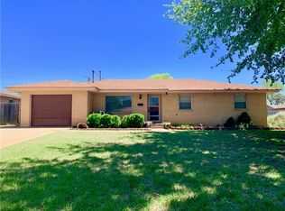 504 N Daniel St, Weatherford, OK 73096