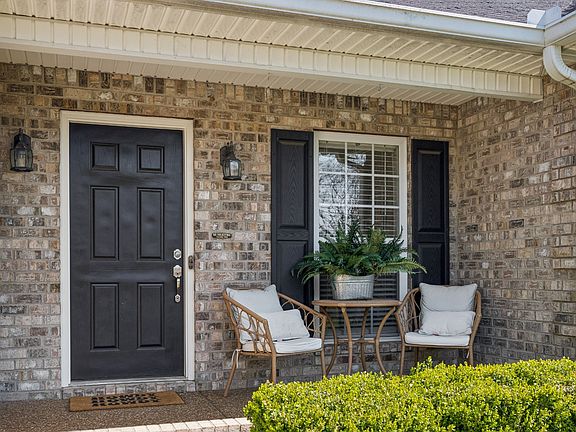 3rd image of 223 Osprey Dr