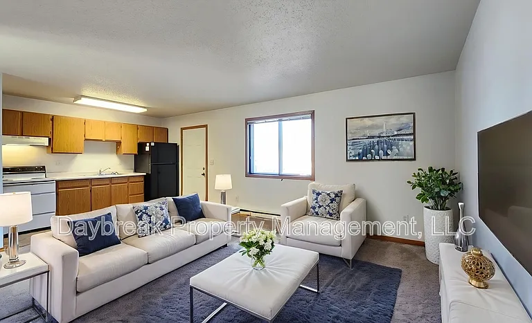 1315 34th Street Cir S #202 — Photo 1