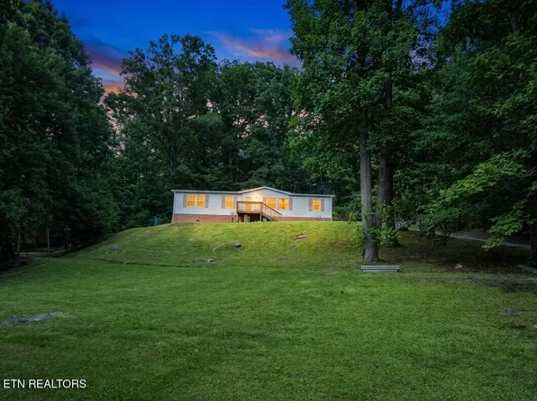 10407 Radford Rd, Wise, VA 24293