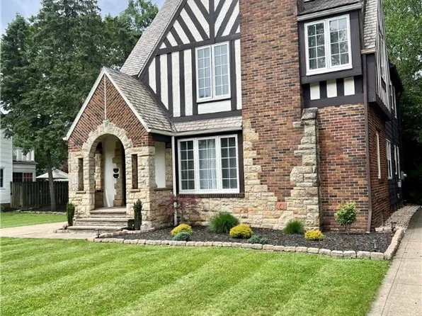 3686 Gridley Rd, Shaker Heights, OH 44122