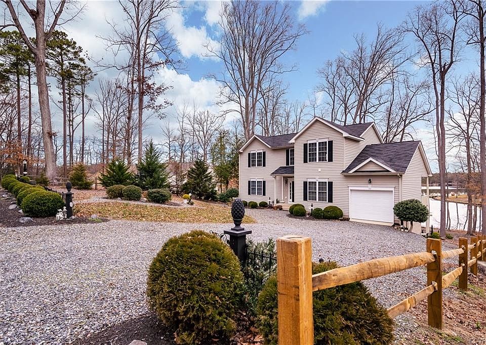 174 Lake Caroline Dr, Ruther Glen, VA 22546 Zillow