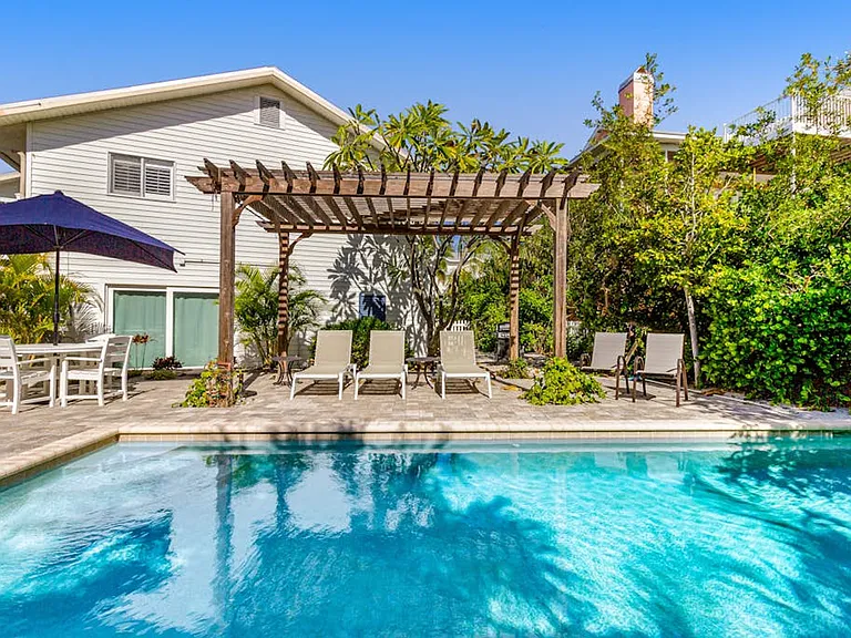 744 N Shore Dr #ID1591483P — Photo 14