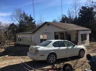 33430 County Rd, Cole Camp, MO 65325