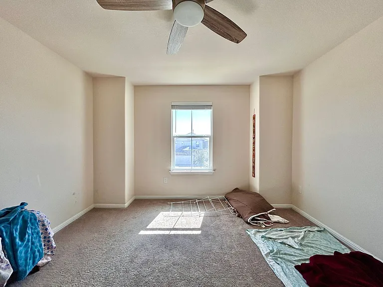 445 Arrowhead Vine St — Photo 33