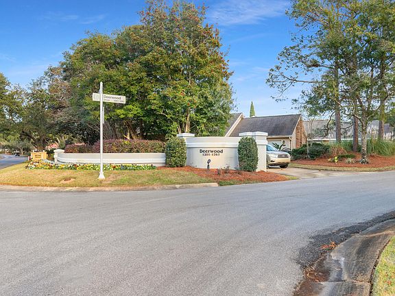 2nd image of 1259 Deerwood Dr