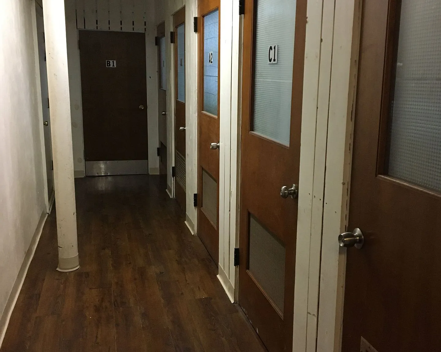 1804 E Elmdale Ct — Photo 2