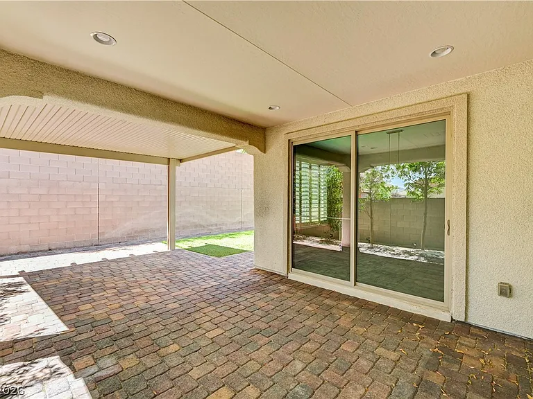 3741 Glasstop Dr — Photo 56