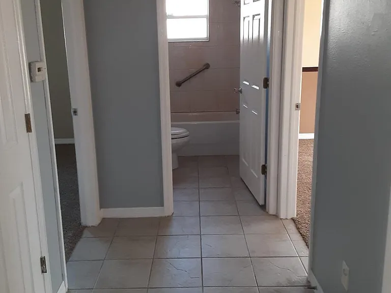 12823 Valimar Rd — Photo 7