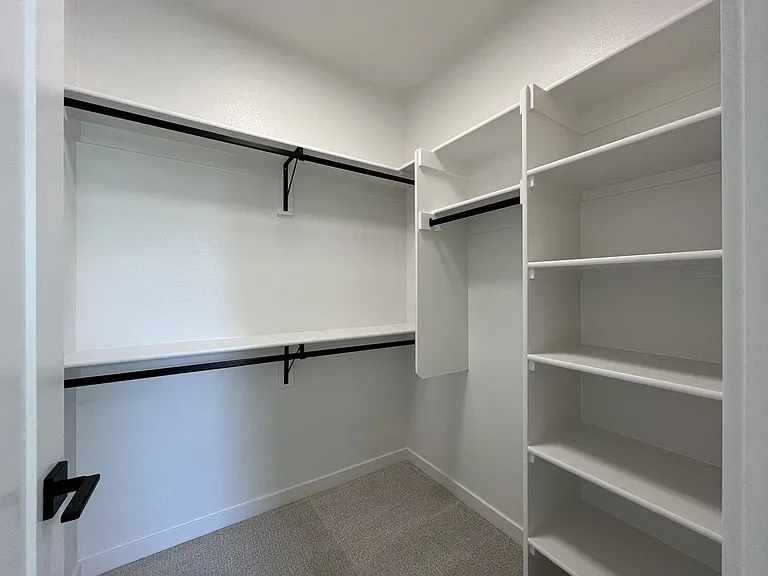 15607 SE Meadowlark Ln — Photo 27