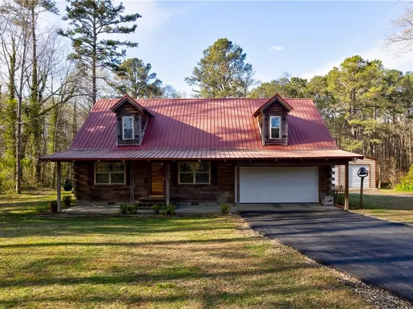 320 Juanita Ln, Powder Springs, GA 30127