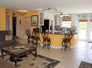 6471 SE Sherwood St, Hobe Sound, FL 33455