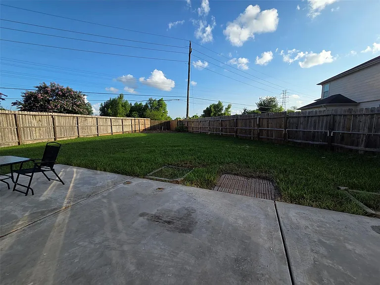 9526 Heflin Colony Dr — Photo 41