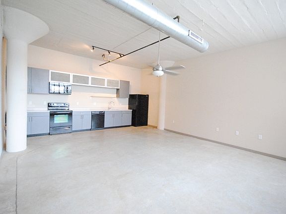 5th image of 8125 Michigan Ave APT 313