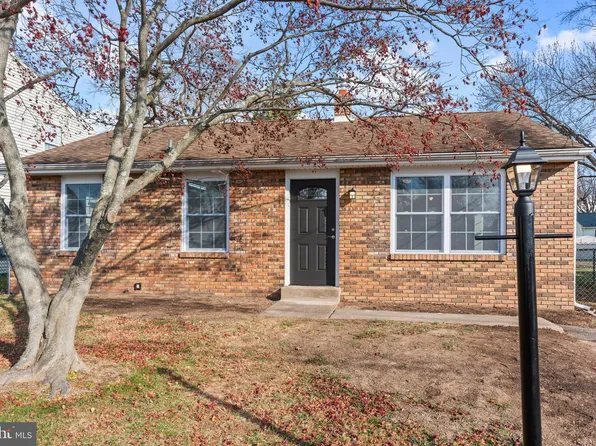 811 Emily Ave, Croydon, PA 19021