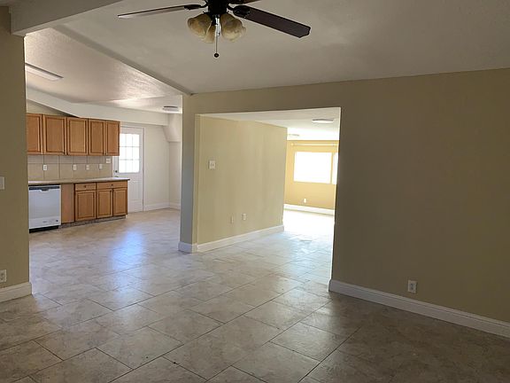 3rd image of 6118 N San Pablo Ave
