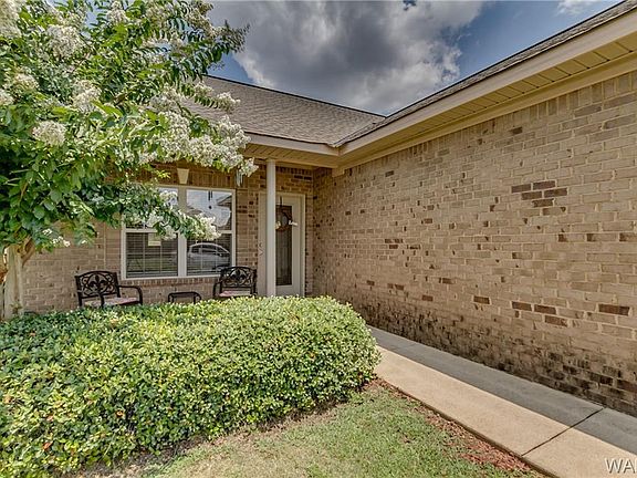 3rd image of 9017 Cotton Fields Cir