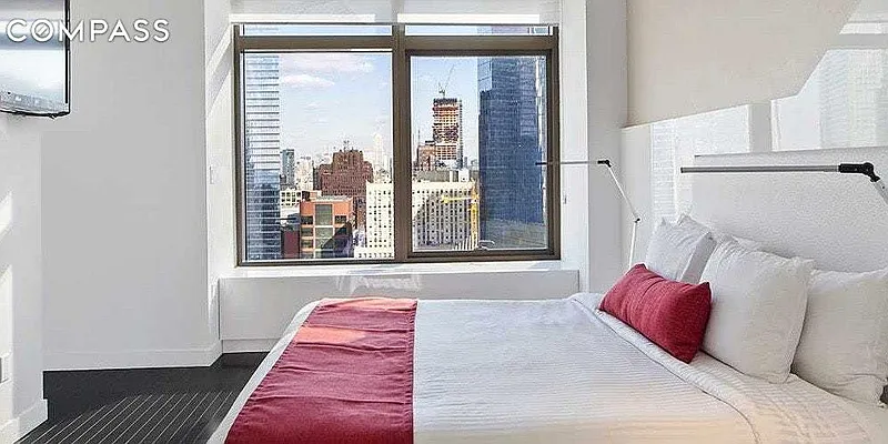 Rented by Compass | media 23