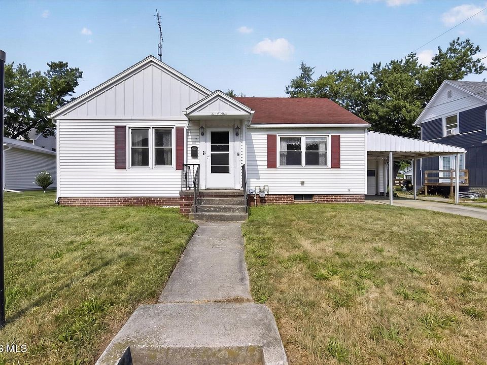 1st image of 209 N Shoop Ave