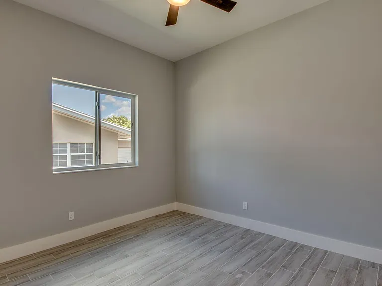 4973 Vincennes St #111 — Photo 11