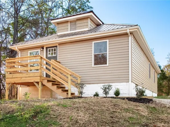 718 3rd St, Philo, OH 43771